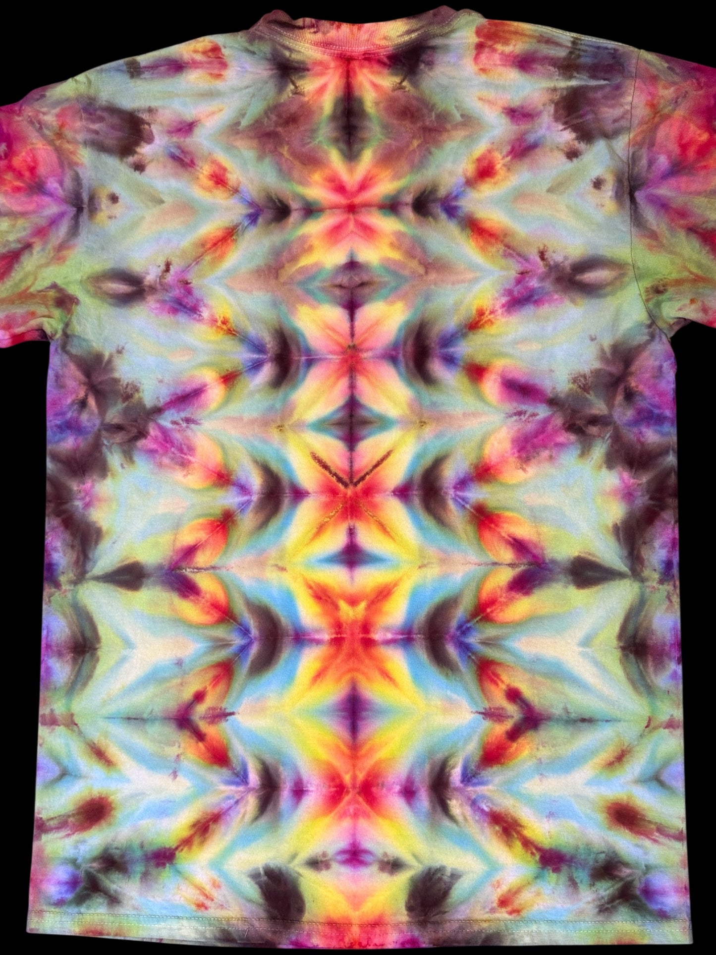 M - ice dyed rainbow klink tee