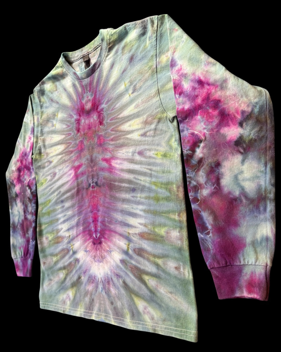 M - ice dyed kenney medallion gravity pleated long sleeve tee